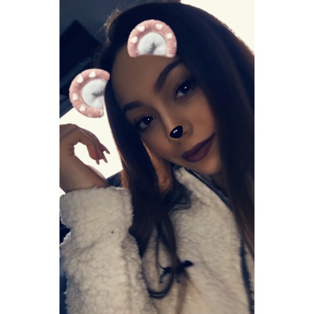 Meet your Posher, Lynnsey